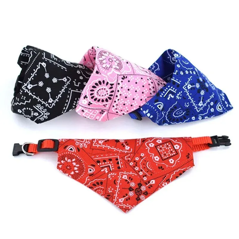 Adjustable Pet Bandana Bib – Stylish & Functional Pet Neckerchief