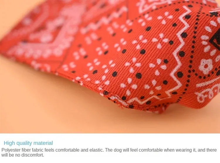Adjustable Pet Bandana Bib – Stylish & Functional Pet Neckerchief