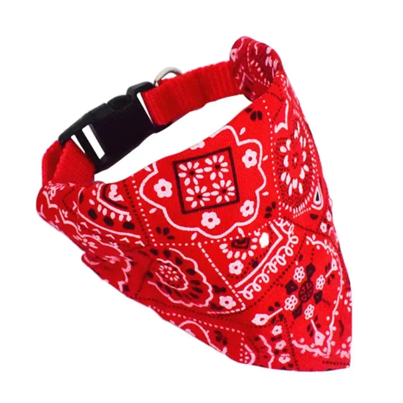 Adjustable Pet Bandana Bib – Stylish & Functional Pet Neckerchief